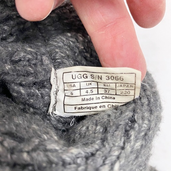 UGG Lattice Cardy Charcoal Gray Knit Tall Button Boots 3066 Womens Size 6 - Picture 6 of 7